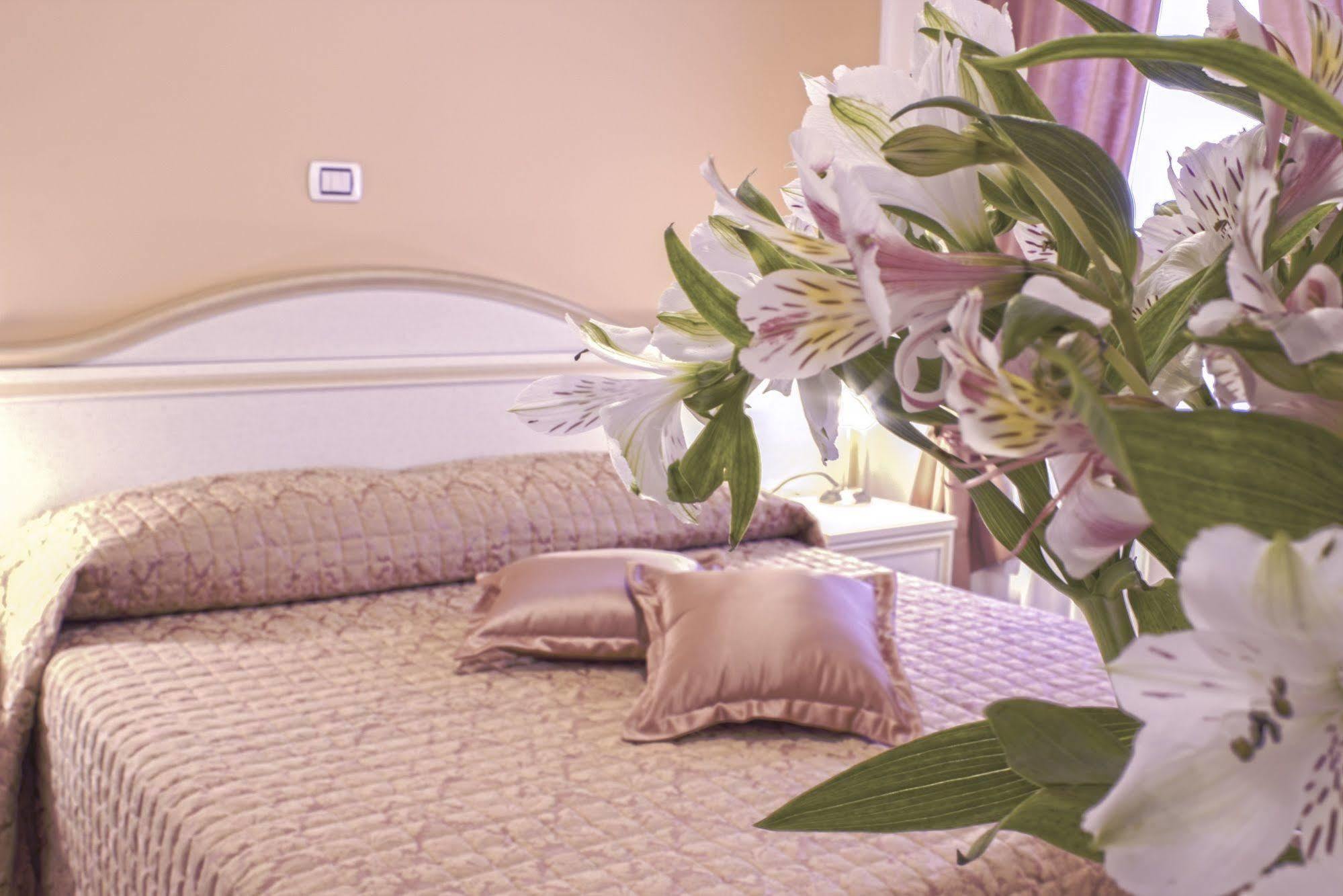 La Suite Di San Pietro โรม ภายนอก รูปภาพ