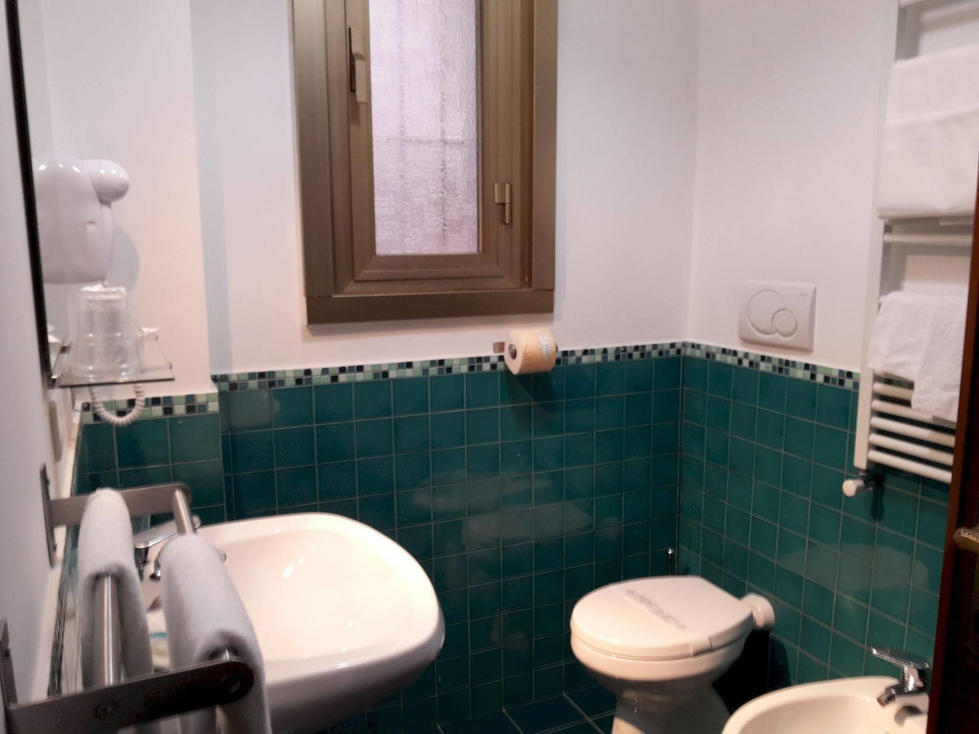 La Suite Di San Pietro โรม ภายนอก รูปภาพ