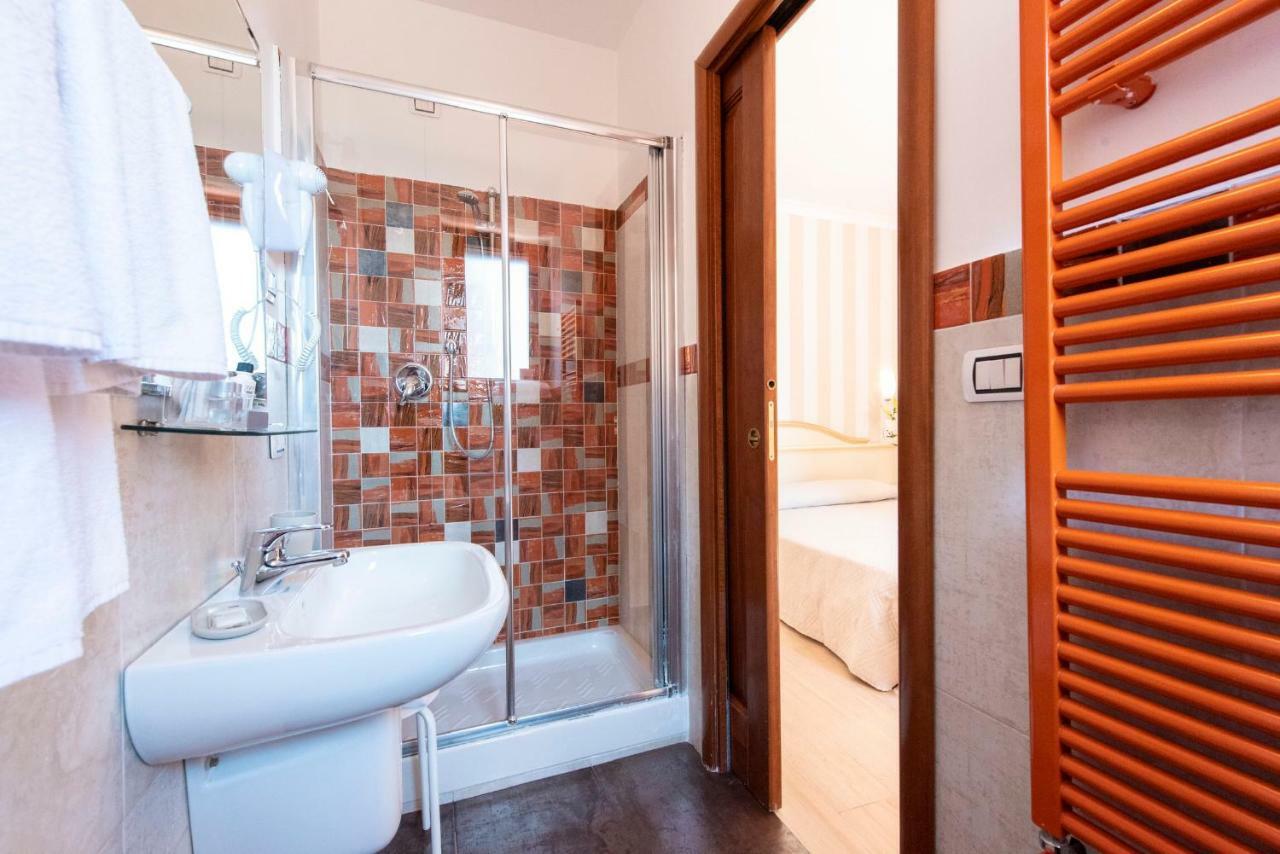 La Suite Di San Pietro โรม ภายนอก รูปภาพ